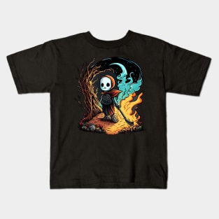 Death in the forest Kids T-Shirt